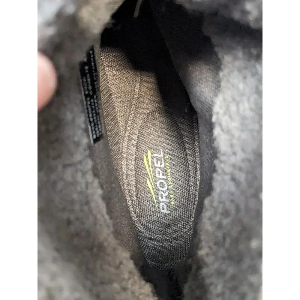 Bass Propel Women's 9.5 Snow Boots Winter Boots Rubber Sole Insulated Warm